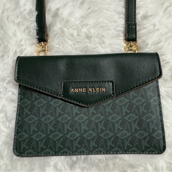 Anne Klein Green Small Crossbody Purse - Picture 6 of 6
